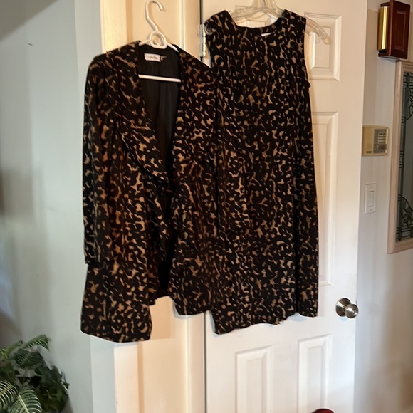 Beautiful calvin klein 2 piece dress set size 8 woman’s - Picture 9 of 12